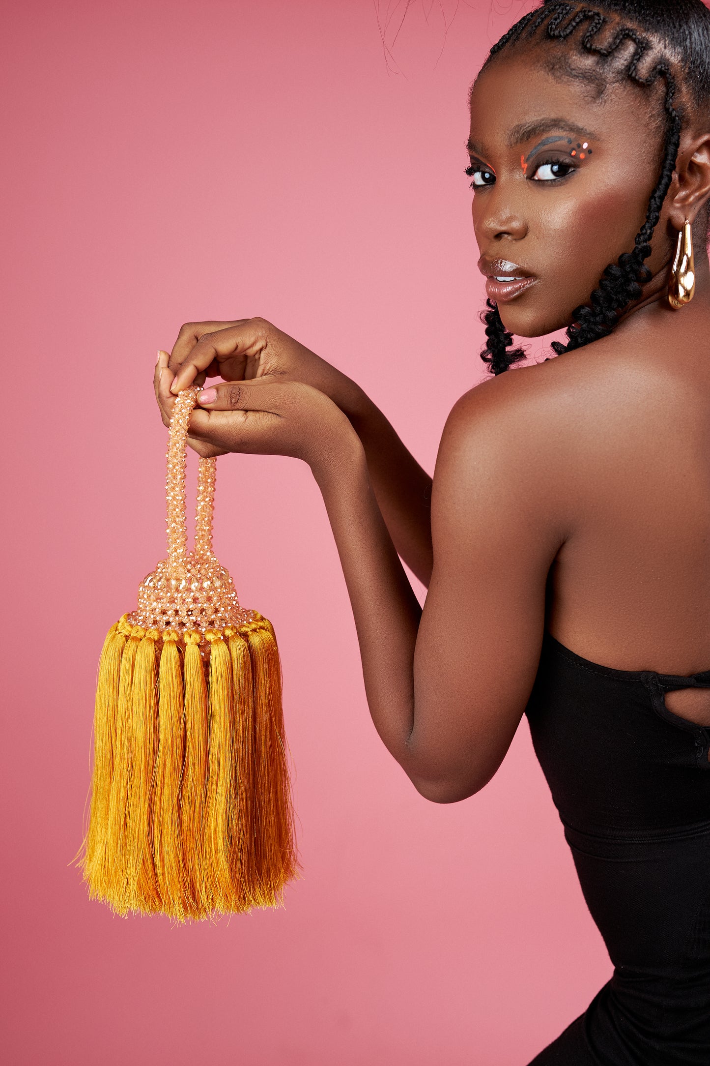 The Jaiye Bead Bag (Long Tassle)