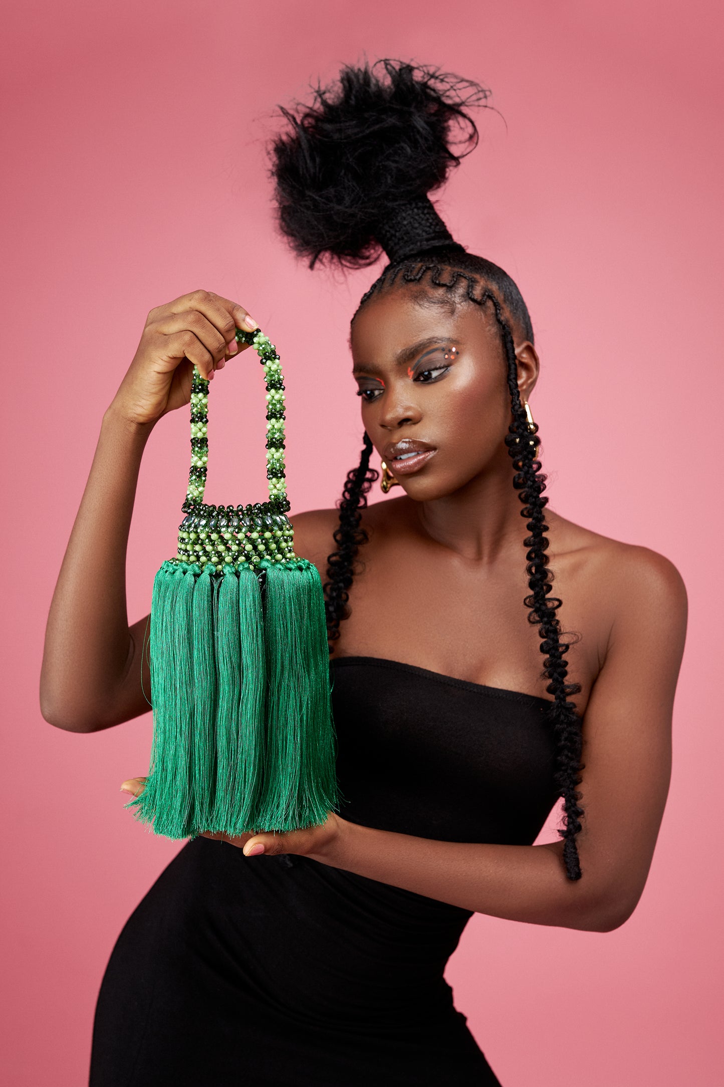 The Jaiye Bead Bag (Long Tassle)